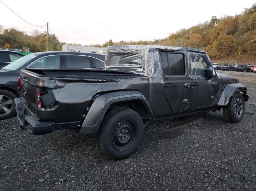 Salvage 2025 Jeep Gladiator 