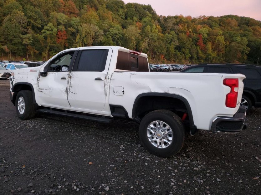 Salvage 2025 Chevrolet Silverado 