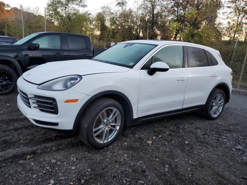 Salvage 2023 Porsche Cayenne 