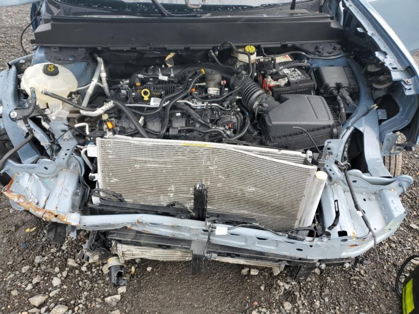 Salvage 2024 Ford Maverick 