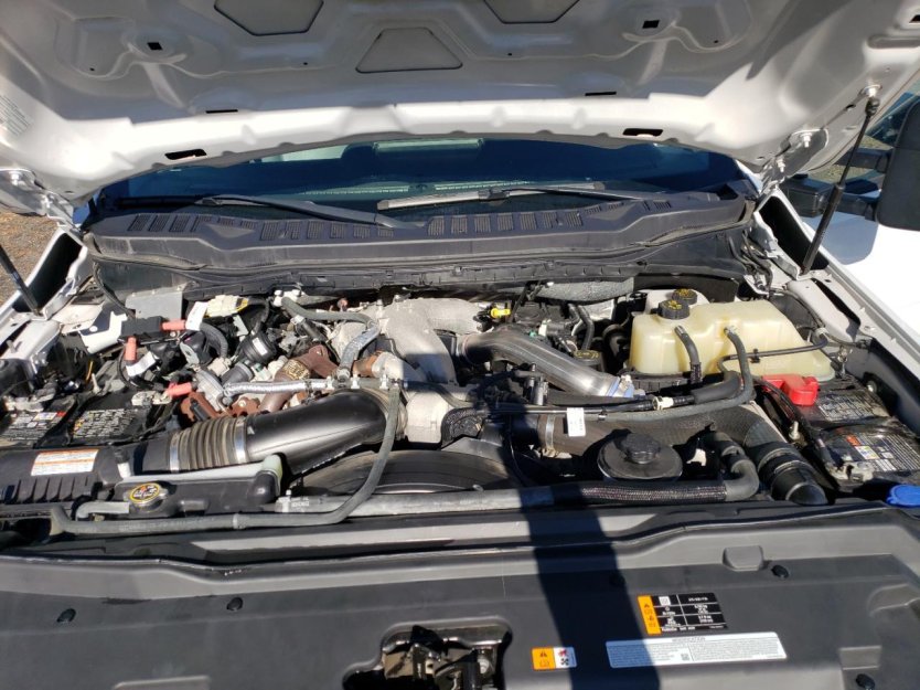 Salvage 2023 Ford F350 
