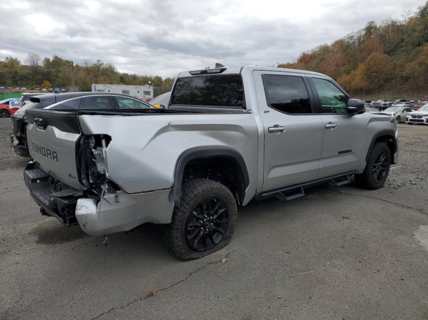 Salvage 2025 Toyota Tundra 