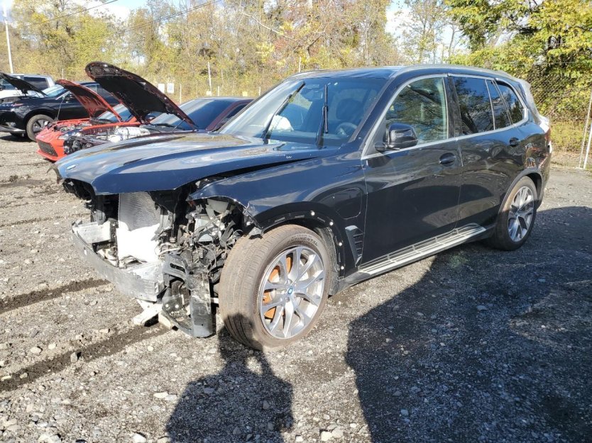 Salvage 2025 Bmw X5 Xdrive50e