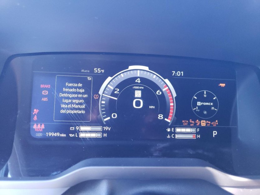 Salvage 2023 Toyota Tundra 