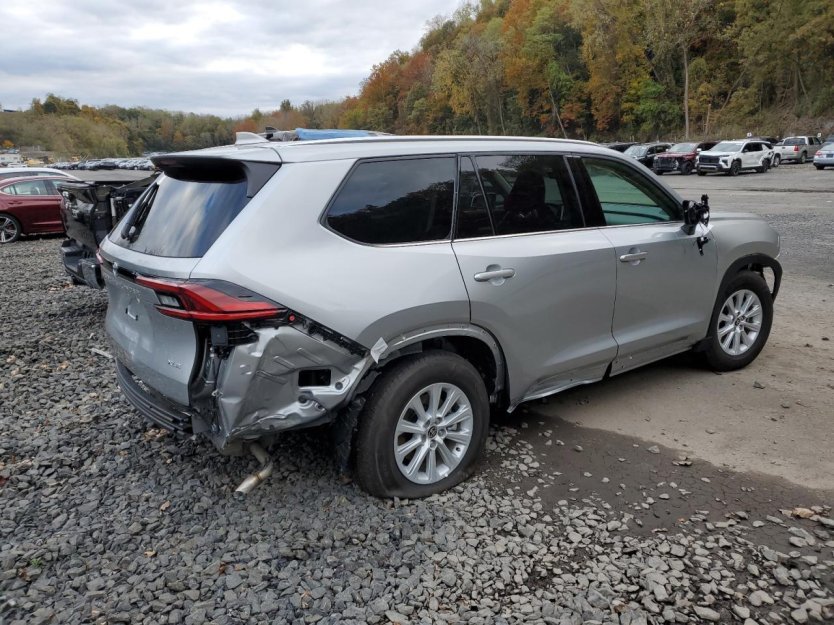 Salvage 2025 Toyota Grand Highlander Xle