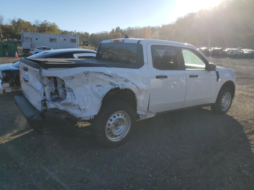 Salvage 2024 Ford Maverick 