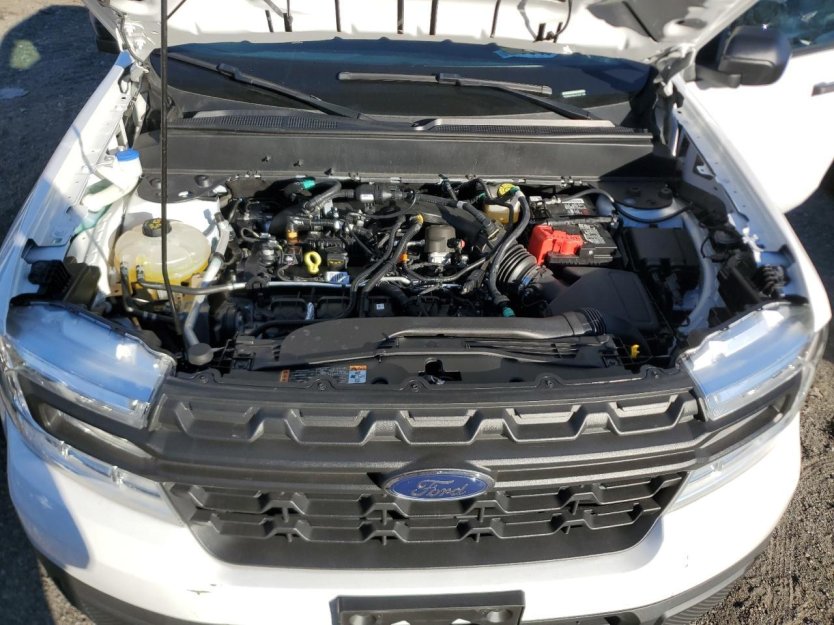 Salvage 2024 Ford Maverick 