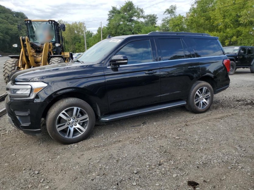 Salvage 2023 Ford Expedition Xlt
