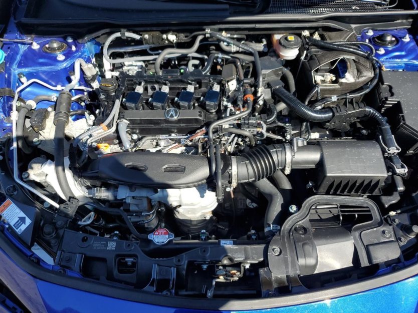 Salvage 2025 Acura Integra A-spec Tech