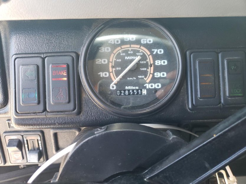 Salvage 1996 American General H1 Xlc2