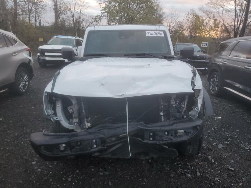 Salvage 2023 Ford Bronco 