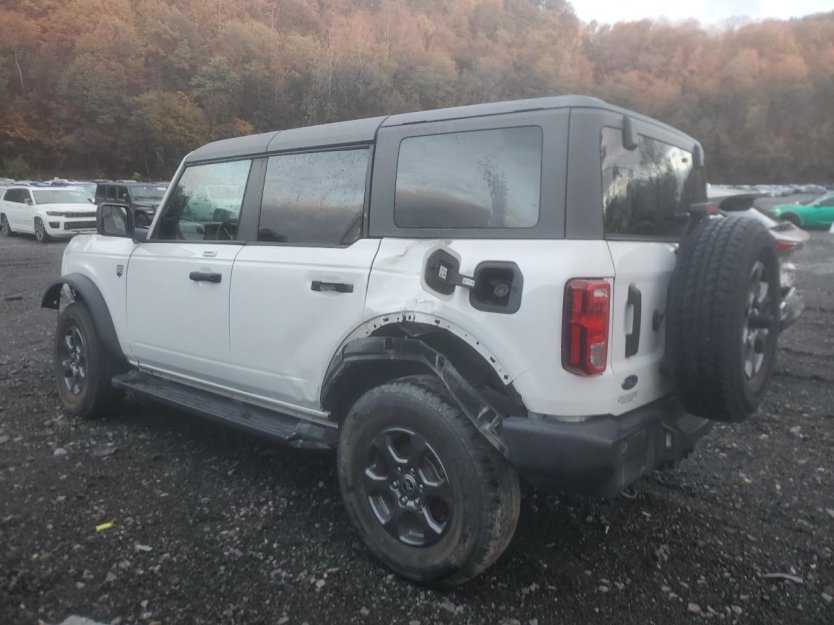 Salvage 2023 Ford Bronco 