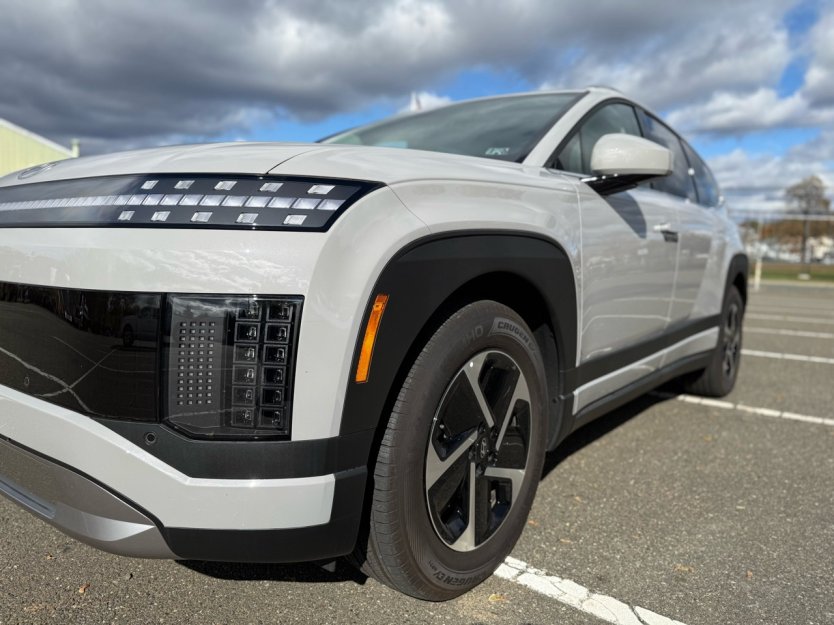 Salvage 2026 Hyundai Ioniq 9 Se Awd