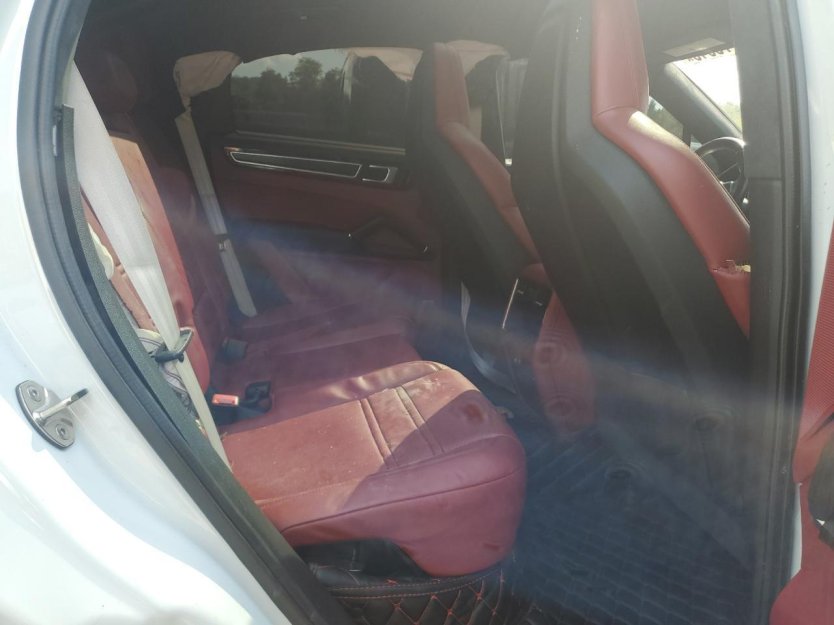 Salvage 2021 Porsche Cayenne Gts Coupe 