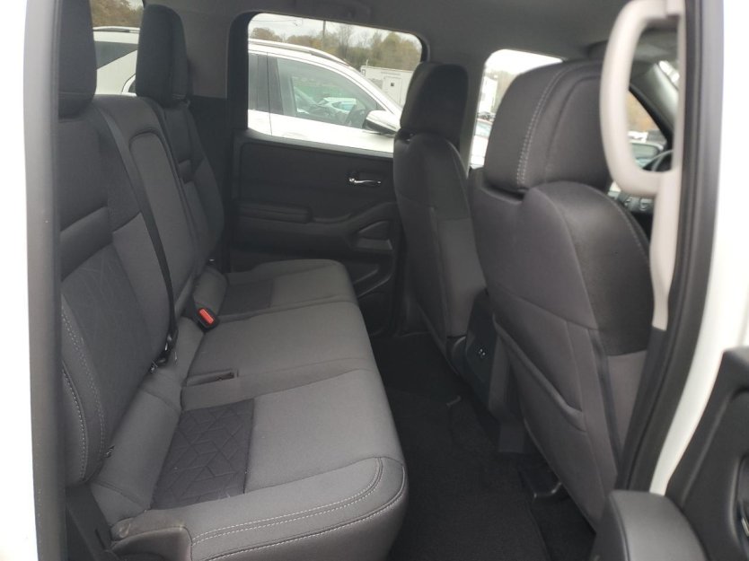 Salvage 2025 Nissan Frontier Sv 