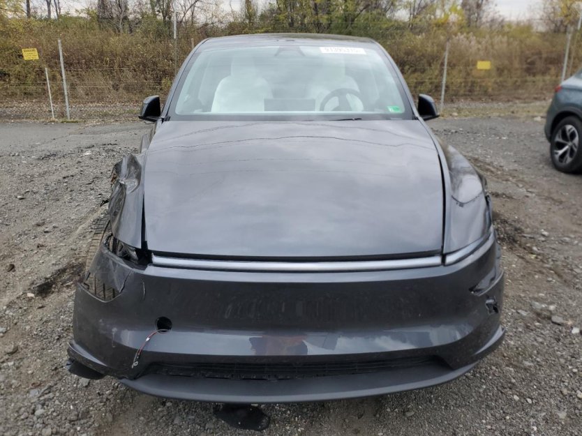 Salvage 2026 Tesla Model Y 