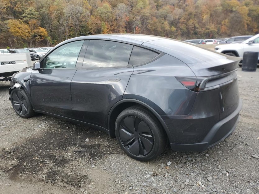 Salvage 2026 Tesla Model Y 