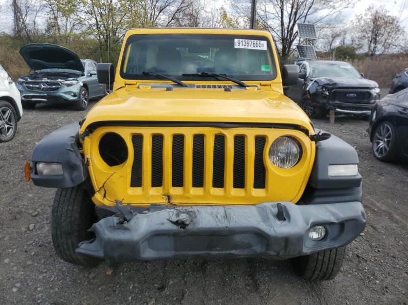 Salvage 2019 Jeep Wrangler Unlimited Sport