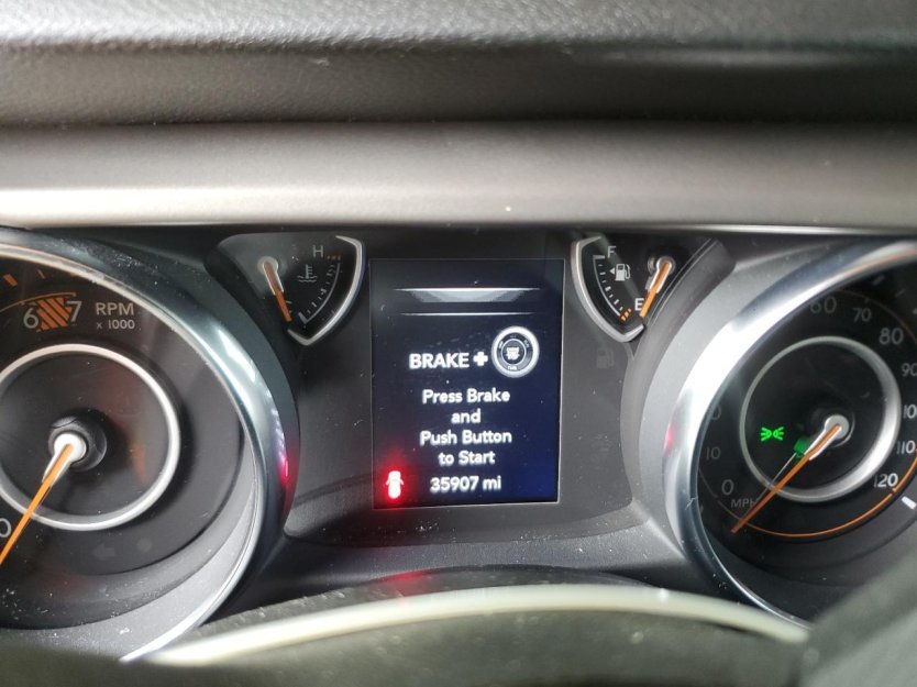 Salvage 2019 Jeep Wrangler Unlimited Sport