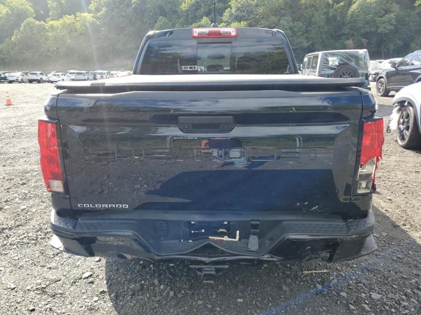 Salvage 2024 Chevrolet Colorado 