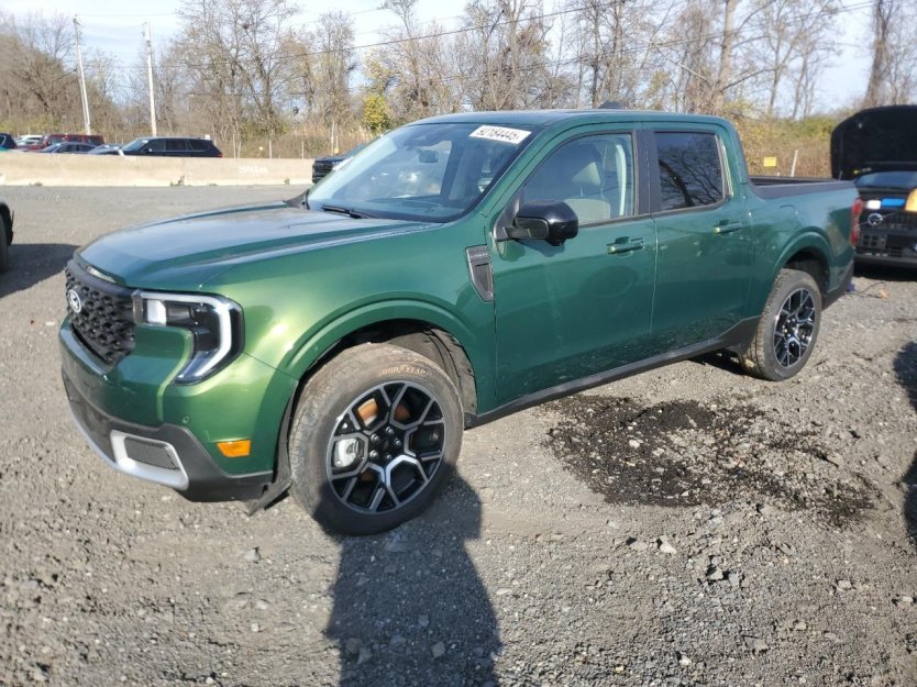 Salvage 2025 Ford Maverick Lariat