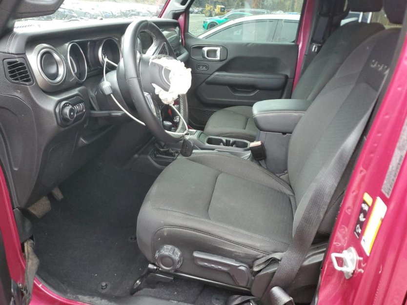 Salvage 2021 Jeep Wrangler Unlimited Sahara