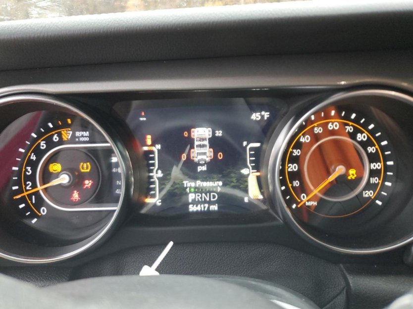 Salvage 2021 Jeep Wrangler Unlimited Sahara