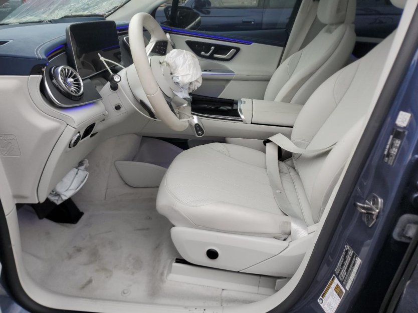 Salvage 2025 Mercedes-benz Eqe 