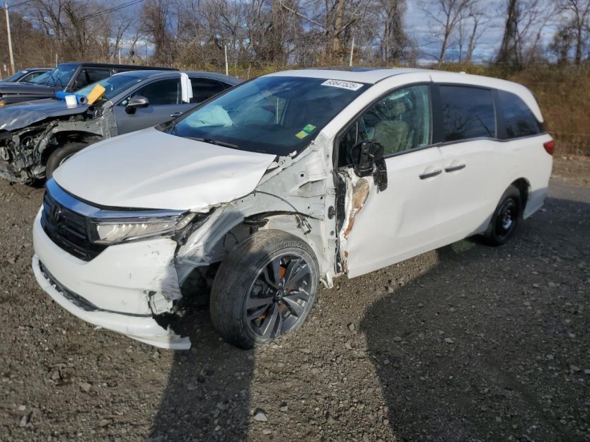 Salvage 2023 Honda Odyssey Touring