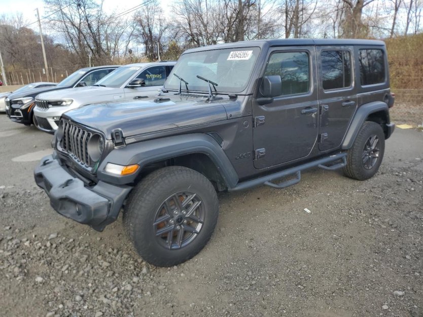 Salvage 2024 Jeep Wrangler 