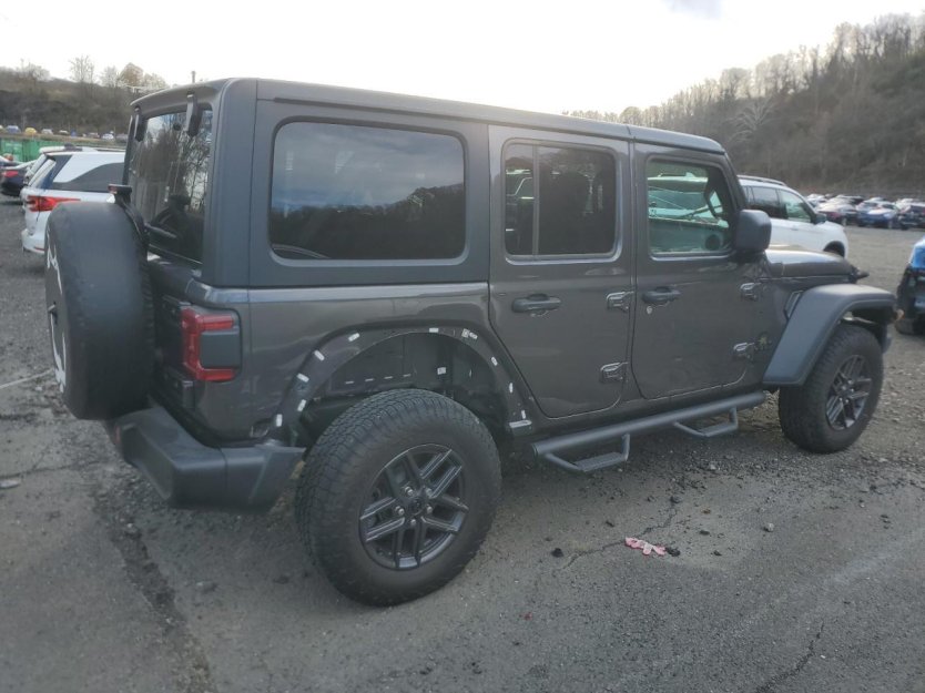 Salvage 2024 Jeep Wrangler 