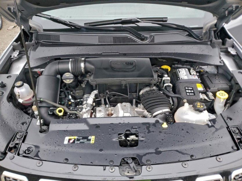 Salvage 2023 Jeep Compass Limited