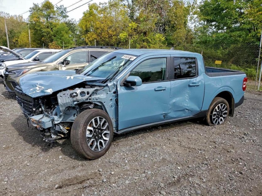 Salvage 2023 Ford Maverick Xl