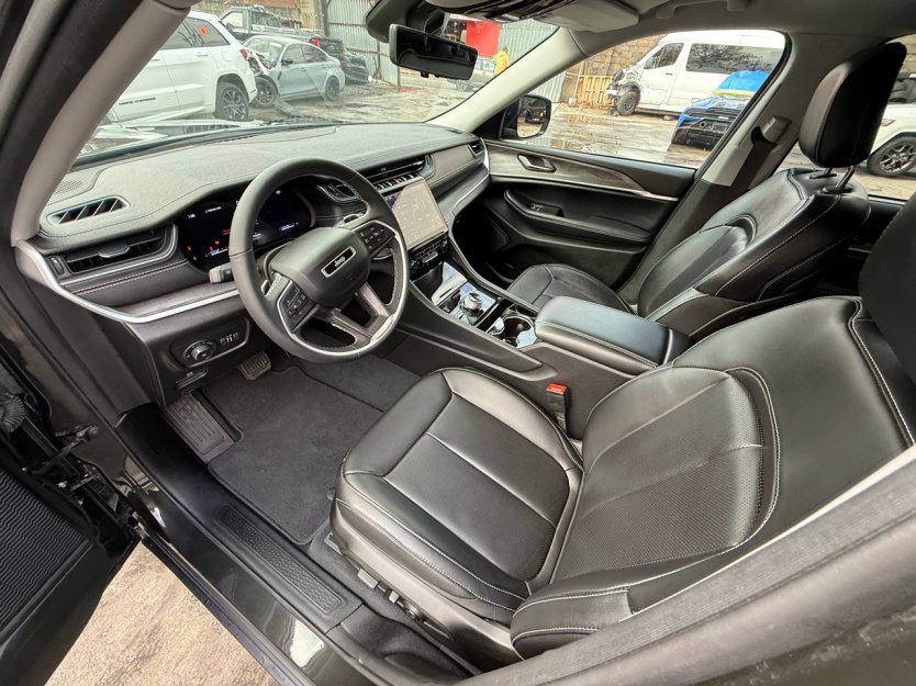 Salvage 2023 Jeep Grand Cherokee L Limited