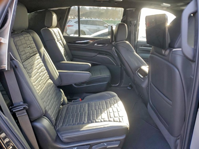 Salvage 2024 Cadillac Escalade V