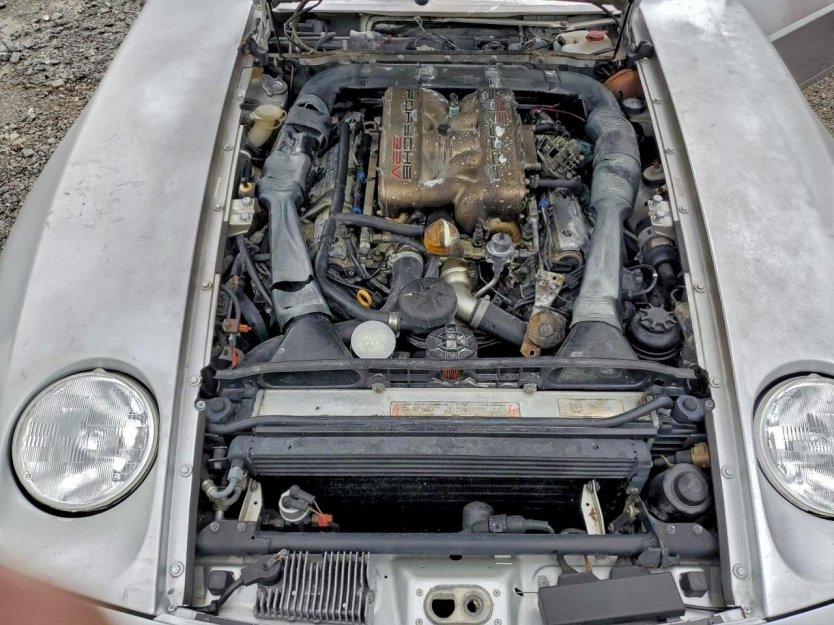 Salvage 1988 Porsche 928 S-4