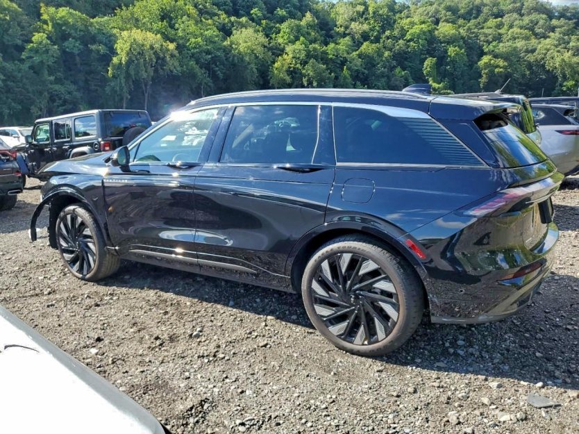 Salvage 2024 Lincoln Nautilus Black Label