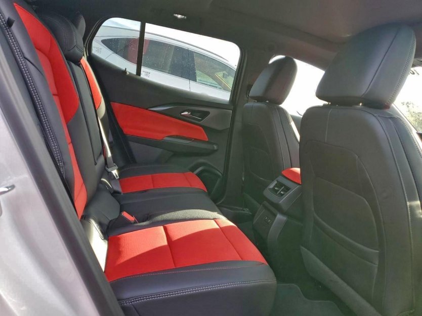 Salvage 2025 Chevrolet Equinox Rs