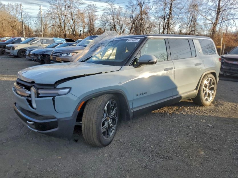 Salvage 2025 Rivian R1s Adventure