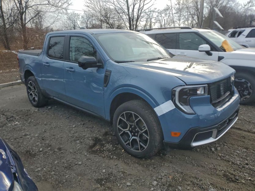 Salvage 2025 Ford Maverick 