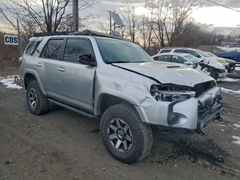 Salvage 2022 Toyota 4runner Trd Off Road