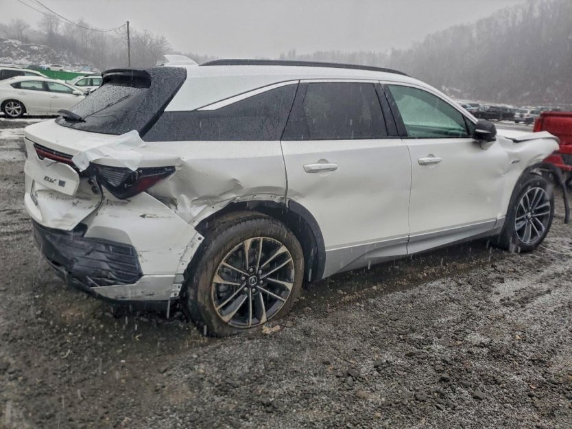 Salvage 2024 Acura Zdx A-spec