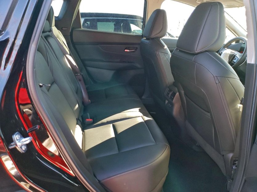 Salvage 2025 Nissan Murano Sv