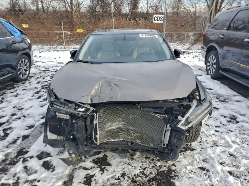 Salvage 2023 Nissan Maxima Platinum