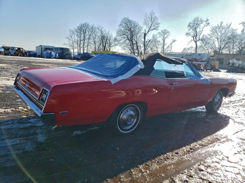 Salvage 1969 Ford Galaxy 
