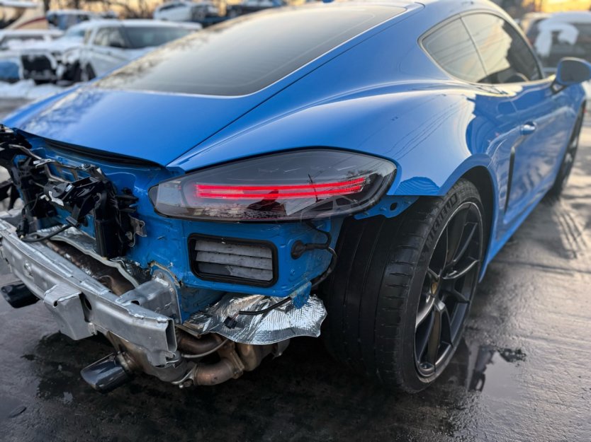 Salvage 2024 Porsche 718 Cayman Gts