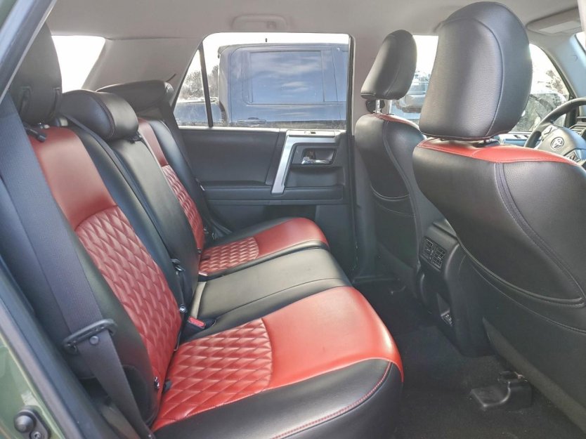 Salvage 2021 Toyota 4runner 