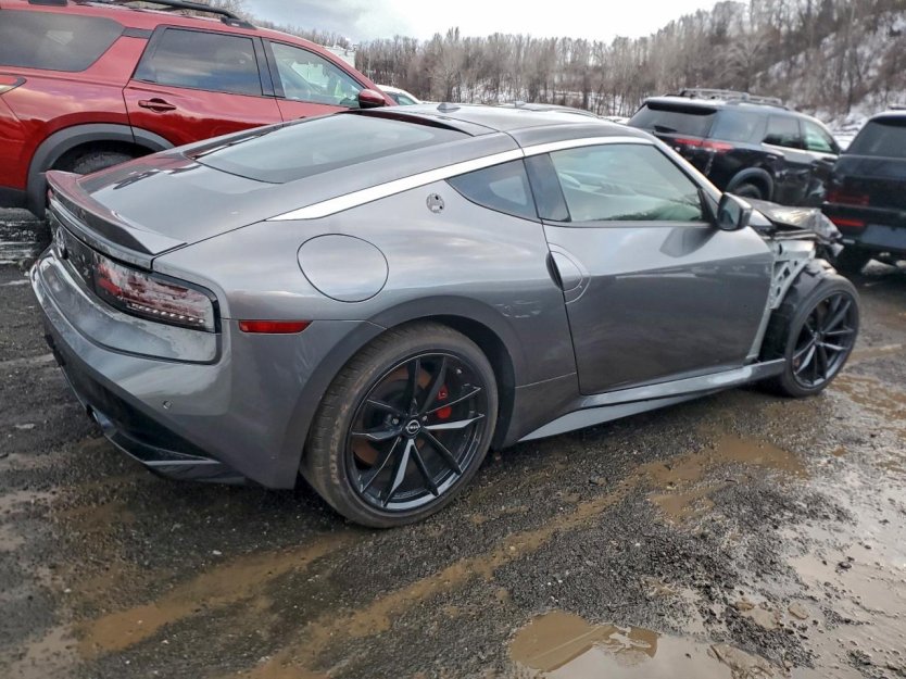 Salvage 2025 Nissan Z Performance