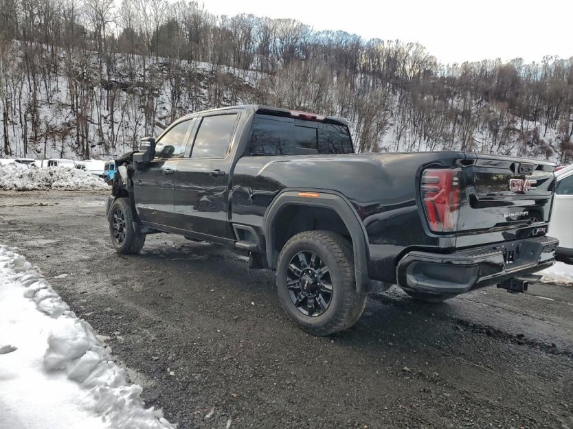 Salvage 2025 Gmc Sierra At4