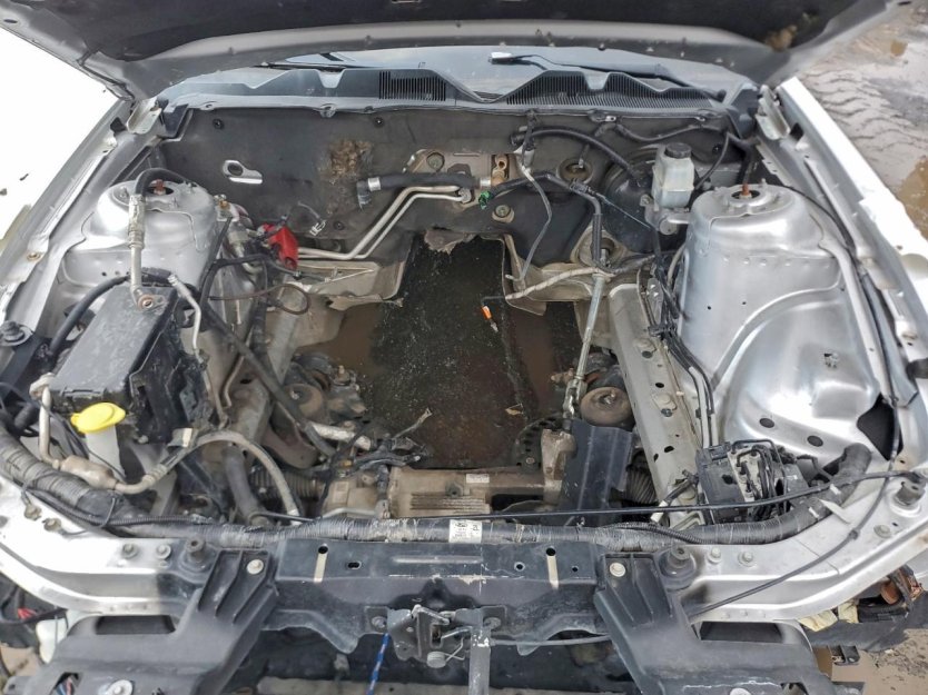 Salvage 2012 Ford Mustang Shelby Gt500